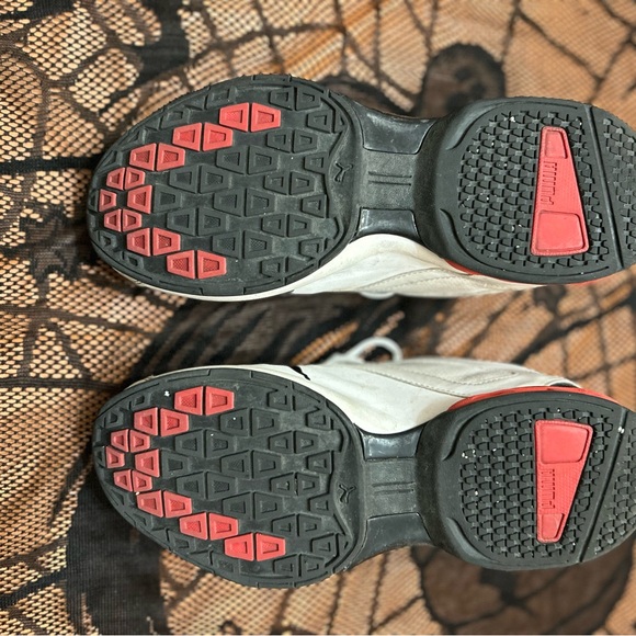 Men’s Puma Shoe - Used - Picture 2 of 7
